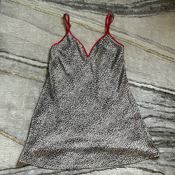 Vintage Morgan Taylor Intimates Slip Silky Nightie Sz Medium - Picture 3 of 5